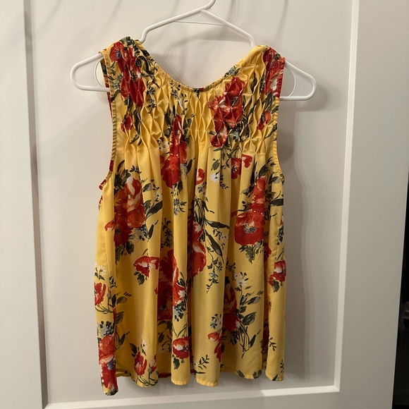 Abercrombie & Fitch yellow poppy floral top XS - Picture 2 of 8